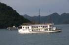 houseboat3_small.jpg